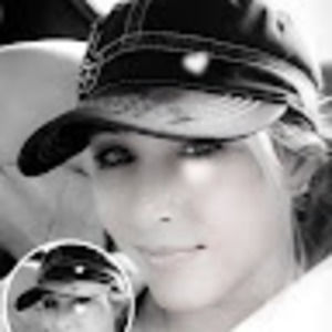 Meet your Posher, Tina